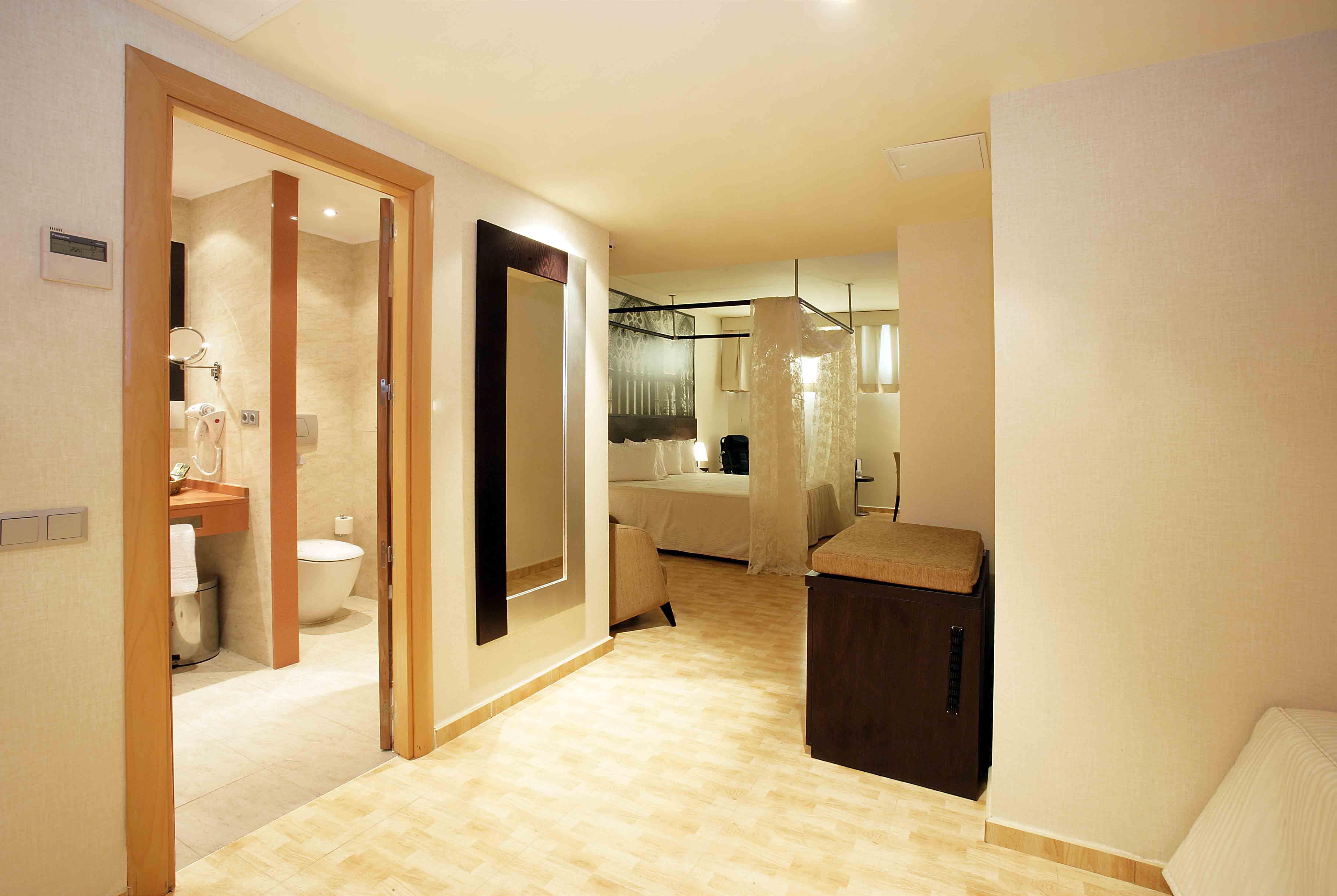 Nastasi Hotel & Spa Lleida Dış mekan fotoğraf